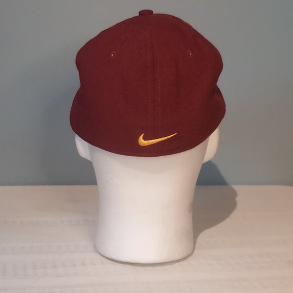 Maroon and Gold Nike Minnesota Gophers Hat - Picture 3 of 5